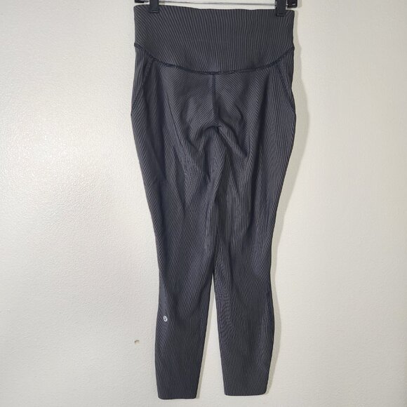 Lululemon Base Pace High-Rise Running Two Toned Ribbed Tight Size 8 - Picture 5 of 16